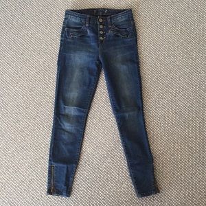 Free People high-wasted skinny jeans size 27
